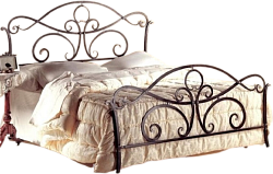 Двуспальная кровать Грифонсервис КД12 (черный/золото)